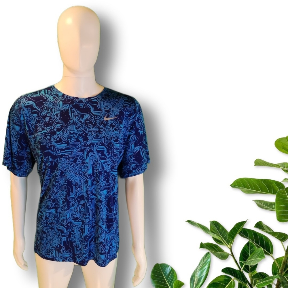 Nike XXL Dri-Fit Shirt